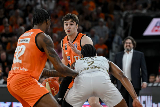 青年队在未 青年队在未