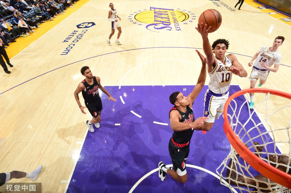 易建联都曾 易建联都曾