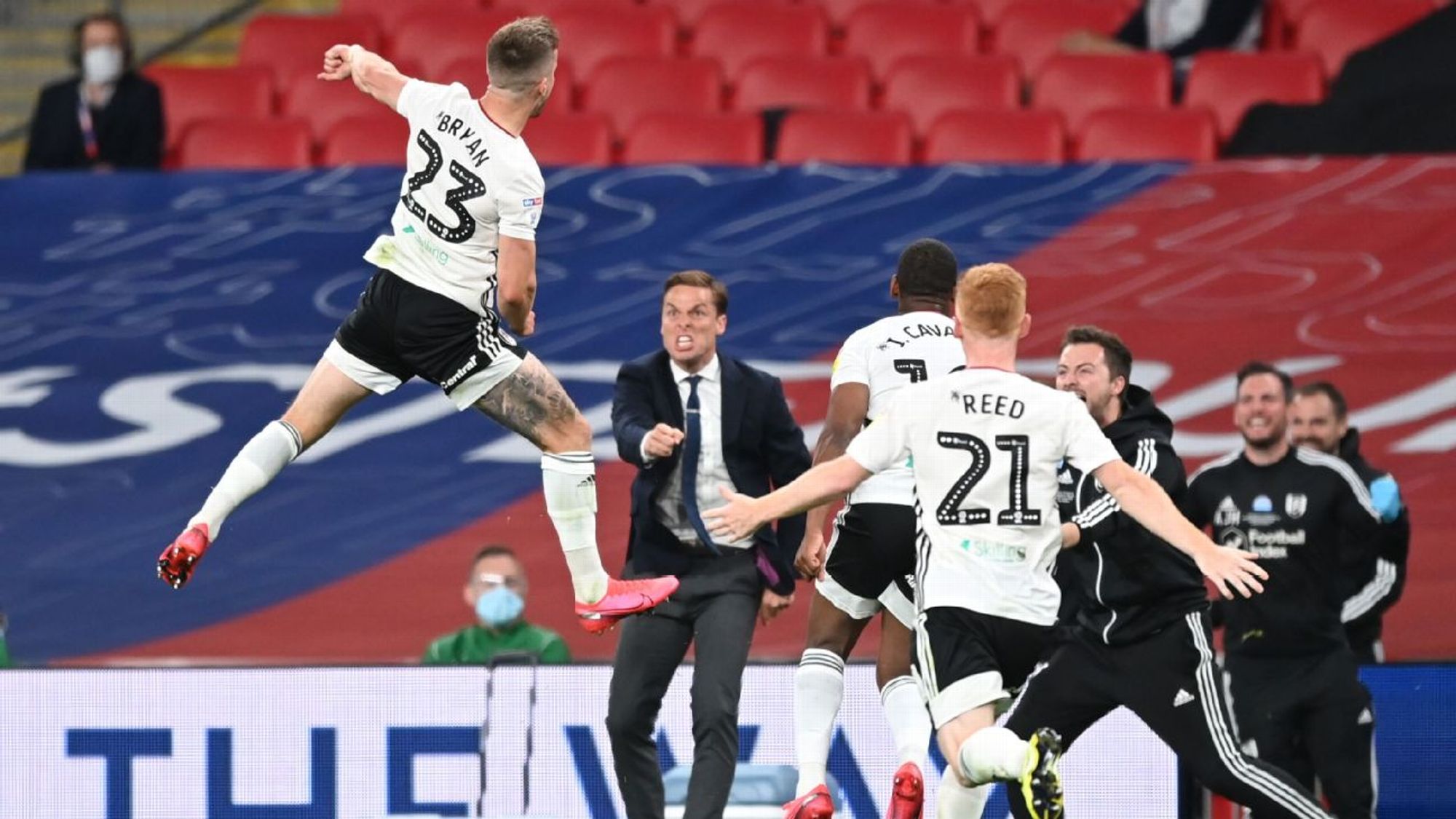 而武磊和古 而武磊和古