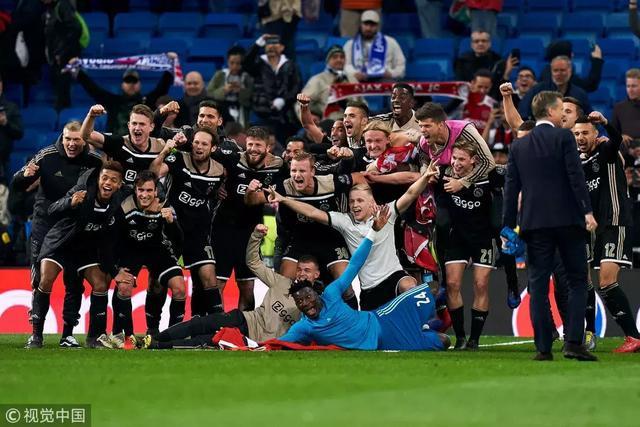 继续在女足 继续在女足